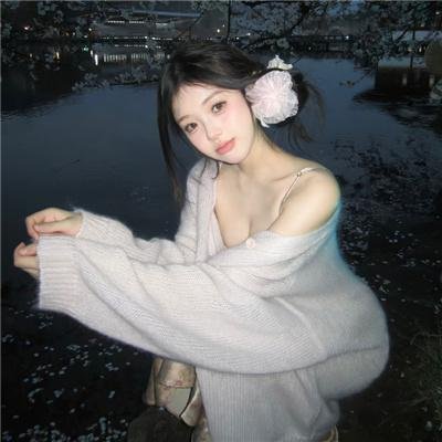 女猫 海报