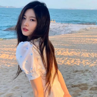 燃烧的月亮 海报